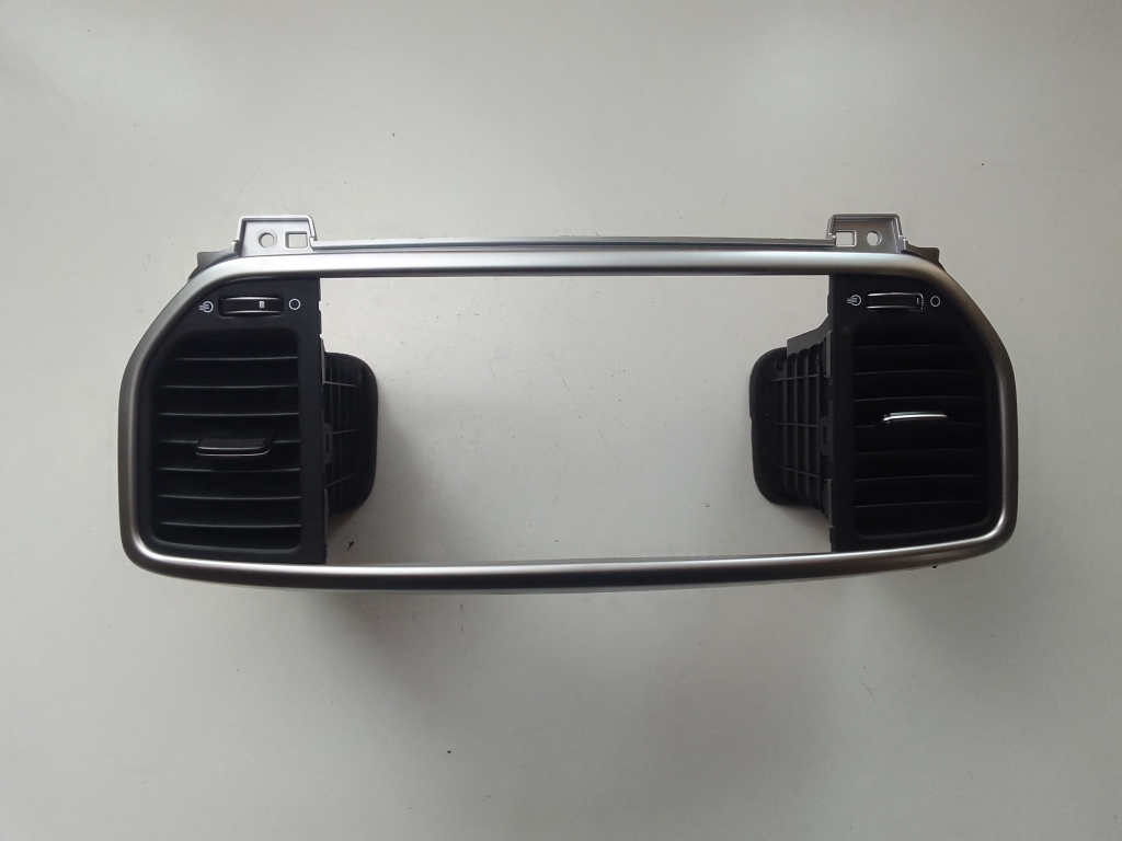 Kia Sportage (2016–2021) Interior ventilation grilles 97410F1AA0