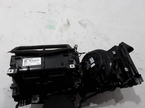 VOLVO V60 (2018–2026) Heater and its parts 32226260 - 3