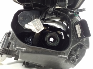 Porsche Panamera 970 (2009–2016) Headlight 97063107024 - 7