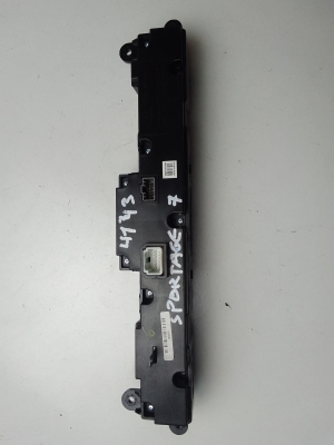 Kia Sportage (2016–2021) Multimedia control module D996568020 - 3