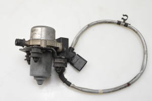 Volkswagen Passat B7 (2010–2014) Vaakumpump 1J0612181B - 2