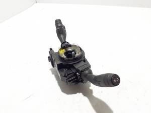 VOLVO V60 (2018–2026) Switch and its parts - 3