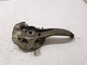 VOLVO V60 (2018–2026) Front wheel hub 31658817 - 4