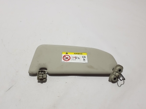 VOLVO V60 (2018–2026) Sun visor 32332699 - 2