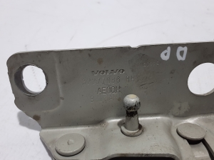VOLVO V60 (2018–2026) Hood hinge 32277086 - 2