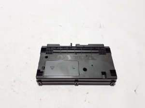 VOLVO V60 (2018–2026) Camera control module 32334157 - 3