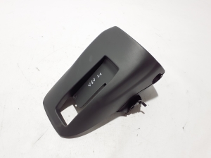 VOLVO V60 (2018–2026) Steering column trim 31498503 - 5