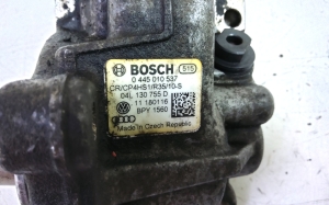Skoda Octavia III (2013–2019) Kraftstoffpumpe 0445010537 - 3