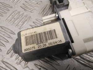 Land Rover Sport L320 (2005–2013) Front door window regulator motor CUR000140 - 4