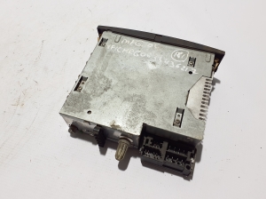 RENAULT Megane II (2002–2009) Radio (head unit) 8200367486 - 2