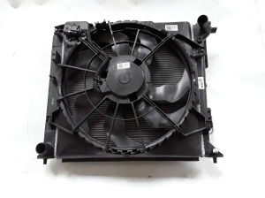 Kia Sportage (2016–2021) Radiator set and its parts 25304D7120 - 2
