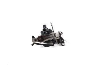 Mercedes Benz CLA-Class W117 (2013–2019) Tsirkulatsioonipump A0005000686 - 4