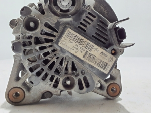 RENAULT Megane III (2008–2016) Generaator 231007033R - 2