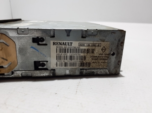 RENAULT Laguna II (2001–2007) Radio (head unit) 8200130524 - 3
