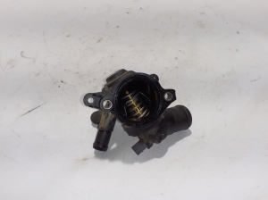 RENAULT Megane III (2008–2016) Termostaadi korpus 110619413R - 2