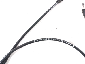 Mercedes Benz CLA-Class W117 (2013–2019) Kapoti avamise tross A2468800059 - 3