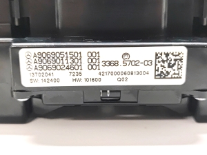 Mercedes Benz Sprinter /906/ (2006–2018) Hazard light switch A9069051501 - 2