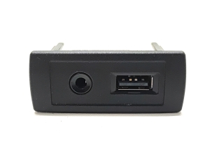 Mercedes Benz Sprinter /906/ (2006–2018) AUX-Anschluss A4478200087