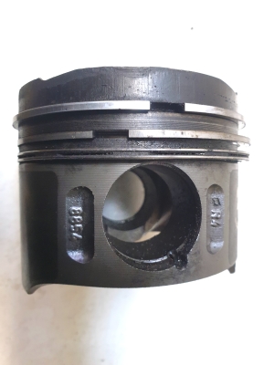 Mercedes Benz E-Class W211 (2002–2009) Kolb ja selle osad 8854 - 3