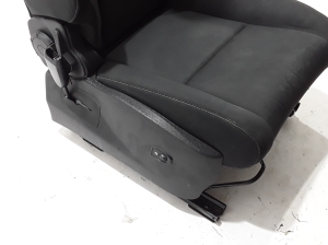RENAULT Megane III (2008–2016) Esiiste ja selle osad - 2