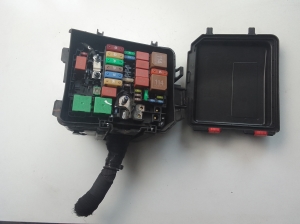 Fuse boxes - 9824510780
