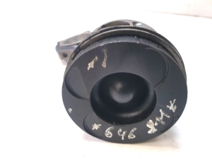 Mercedes Benz C-Class 204 (2007–2014) Kolb ja selle osad 8854A - 3