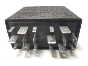 AUDI A4 B6 (2000–2005) Relais 5KG00656804  387 - 2