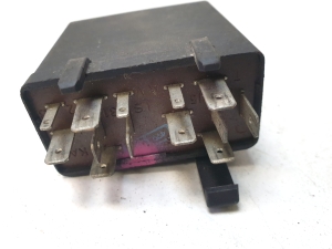 AUDI A6 C4 (1994–1997) Relais 447907393B - 2