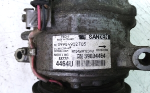 Opel Insignia (2017–2026) A/C compressor 39034464 - 3