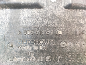 Mercedes Benz Sprinter /906/ (2006–2018) Batteriehalter A9066108400 - 2