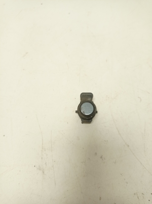 Parkošanās sensors aizmugurē - 9261613