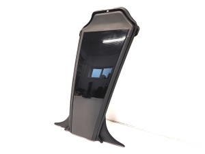 BMW i4 G26 (2022–2026) Keskmise piilari liist 7483005 - 5