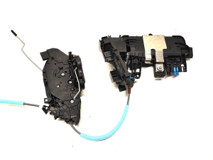 BMW i4 G26 (2022–2026) Esiukse lukk 7445049 - 3