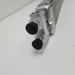 Mercedes Benz C-Class 204 (2007–2014) Muu radiaator A2125000400 - 2