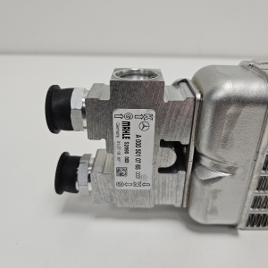 Mercedes Benz C-Class 204 (2007–2014) Muu radiaator A2125000400 - 3
