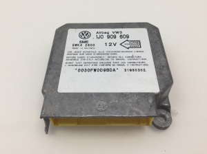 Airbagsteuergerät - 1J0909609