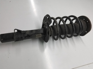 VOLVO XC70 (2007–2016) Front shock absorber and its components 31323217 - 3