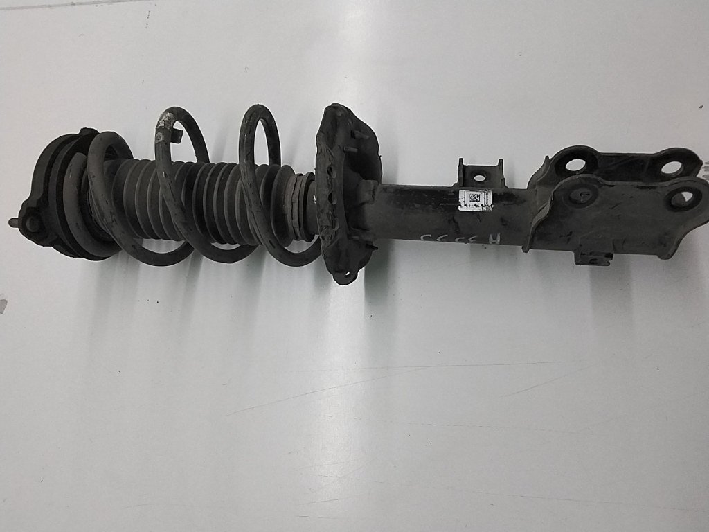 Kia Sportage (2016–2021) Front shock absorber and its components 54660F1000