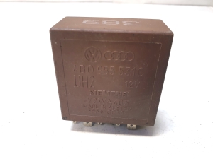 Volkswagen Passat B5 (1997–2005) Relais 4B0955531C  389 - 2