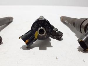 NISSAN NV 300 (X82) (2016–2026) Injektor Einspritzdüse 0445110569 - 4