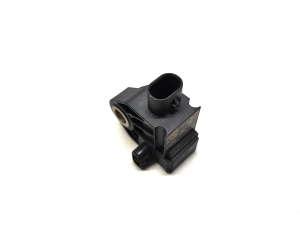 BMW i4 G26 (2022–2026) Turvapadja andur 9496815 - 5