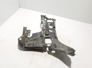 Mercedes Benz C-Class 206 (2021–2026) Priekšējā bampera kronšteins A2068857401 - 5