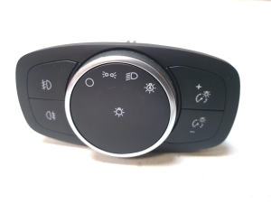 Headlight switch - JX7T13D061NB