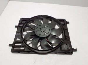 Mercedes Benz C-Class 206 (2021–2026) Dzesēšanas ventilators un tā daļas A0999069901 - 3