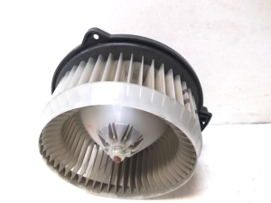 Honda CR-V (2002–2006) Salongi puhuri mootor 1940001610 - 2
