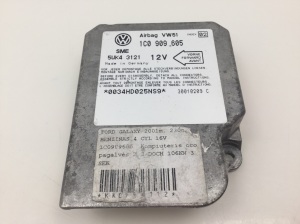 Volkswagen Golf IV (1997–2003) Airbagsteuergerät 1J0909609 - 5
