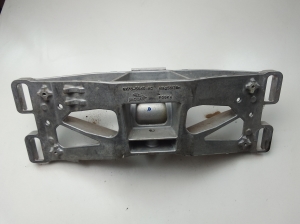 Jaguar XE (2015–2026) Getriebehalter GX736A026MA - 2