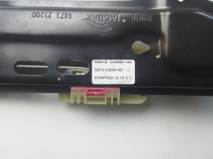 Jaguar XE (2015–2026) Esiukse aknatõstuk ja selle osad GX7323200AD - 3