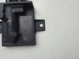 Jaguar XE (2015–2026) Fuel pump control module FK729D370AD - 2