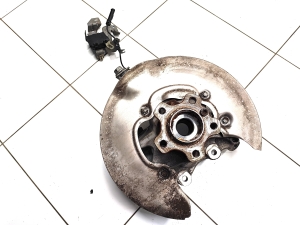 Rear wheel hub - 6893274